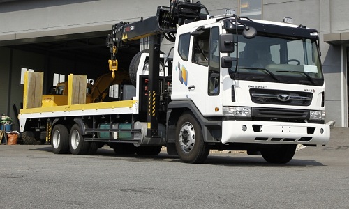 DAEWOO NOVUS (10 т) c КМУ HIAB 160Т 