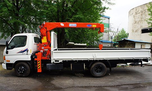HYUNDAI HD-78 с КМУ Kanglim KS733